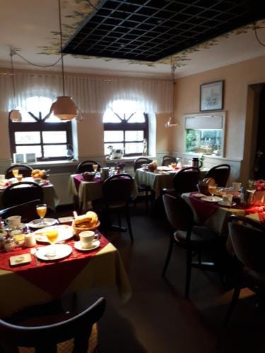 Pension To olen Sluus Dagebull Hotel in Dagebüll
