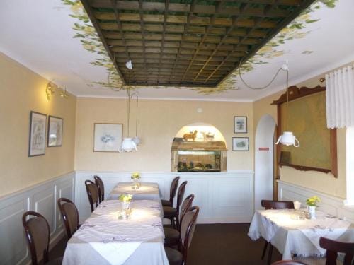 Pension To olen Sluus Dagebull Hotel in Dagebüll
