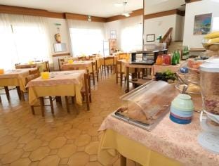 Hotel Velus Hotel in Civitanova Marche