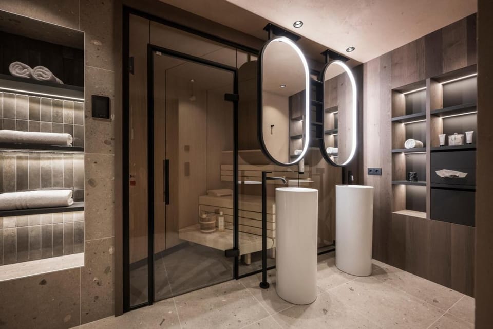 Alpine Spa Resort Viktoria Hotel in Trentino-South Tyrol
