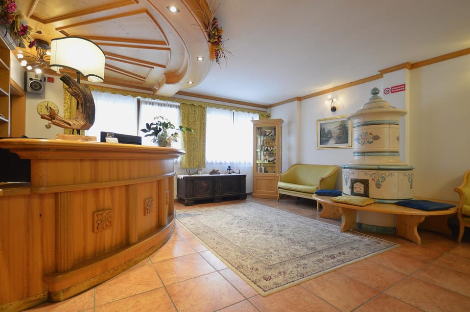 Hotel Villa Fosine Spa & Wellness Hotel in Pinzolo