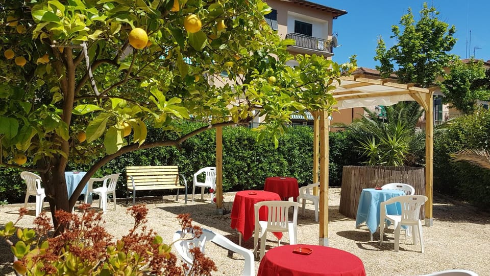 Hotel VILLA ITALIA B&B Hotel in Porto Azzurro