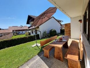 Garden Apartment in Wildsteig Hotel in Tyrol