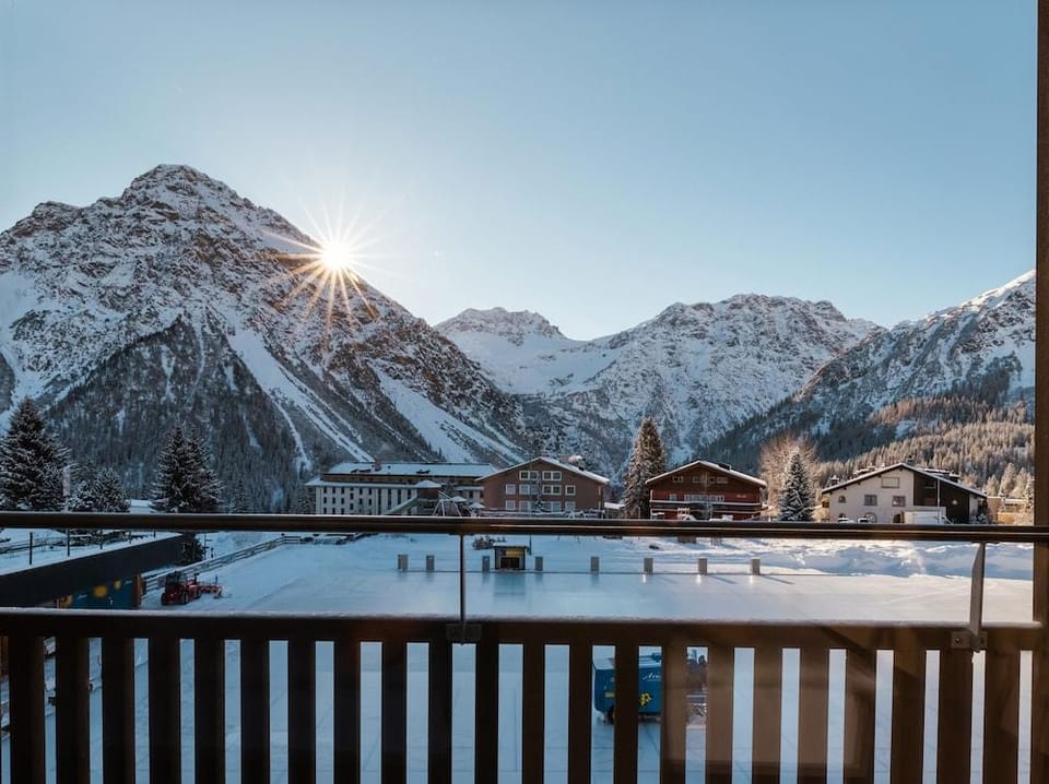 Aves Arosa Hotel in Arosa