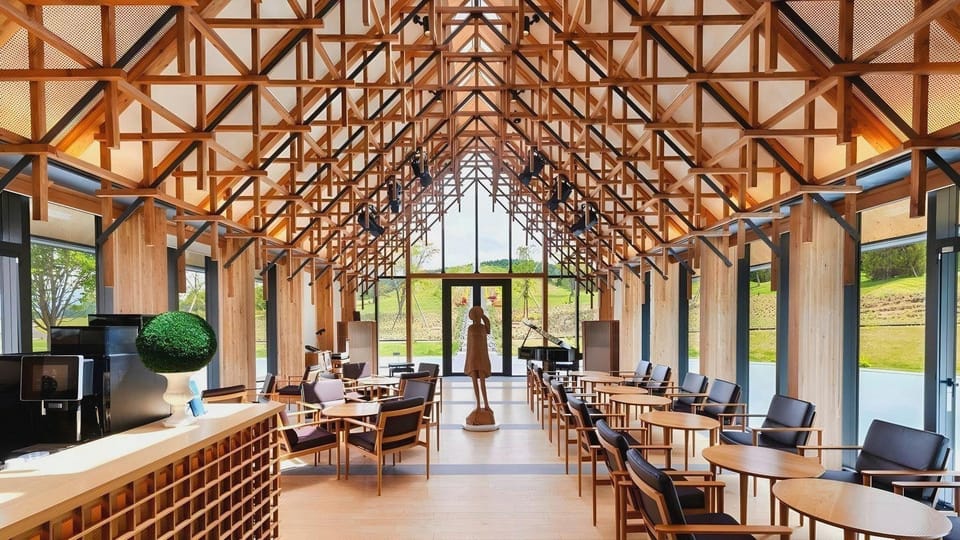 Lake Toya Tsuruga Resort Hikari no uta Hotel in Hokkaido Prefecture