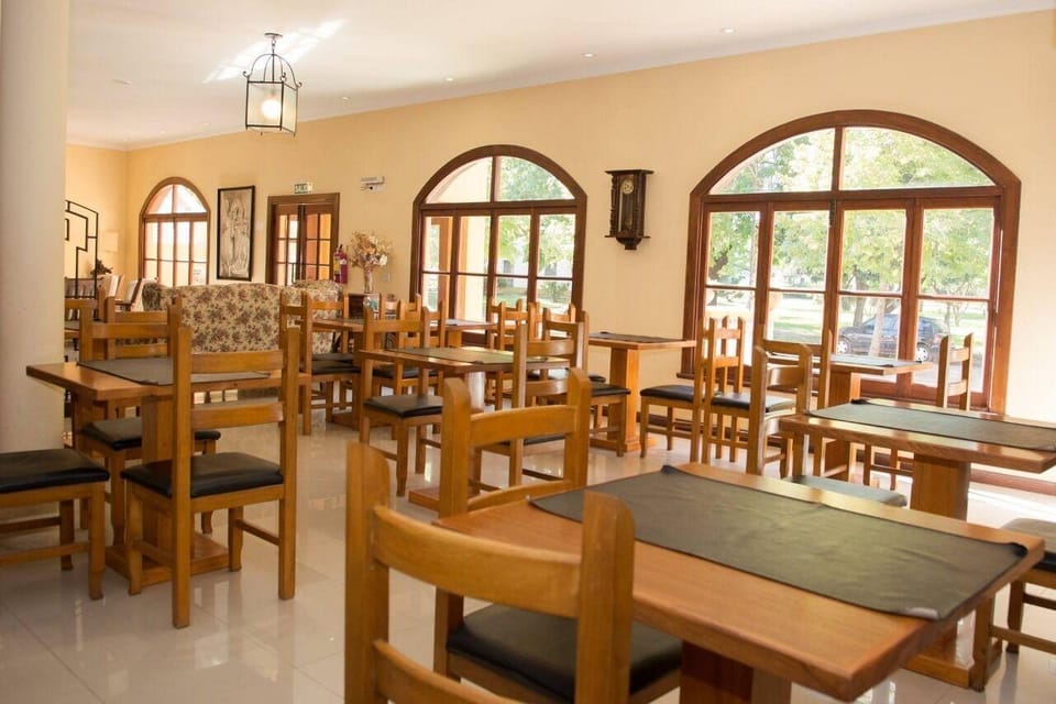 Hotel San Carlos Hotel in San Antonio de Areco