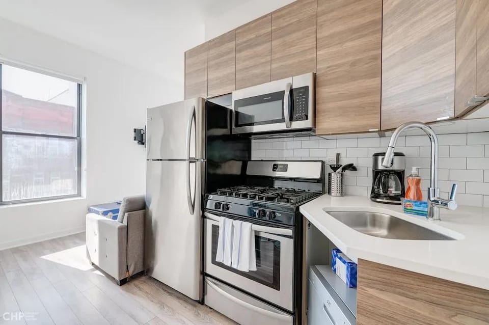 747 Lofts by RedAwning - River West, Third Floor Chicago Hotel in Chicago