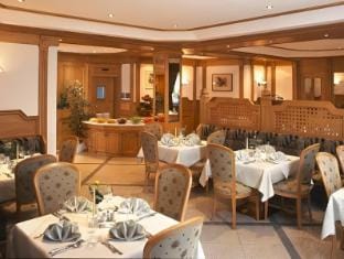 Hotel zum Wolf Hotel in Kastelruth