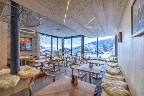 MAD Mount Hotel & Spa Hotel in Nendaz