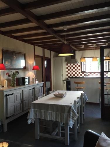 Le Chalet de la Loire Lodge in Centre-Val de Loire
