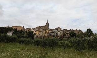 The Italian countryside - Agriturismo Collina Delle Streghe Hotel in Umbria