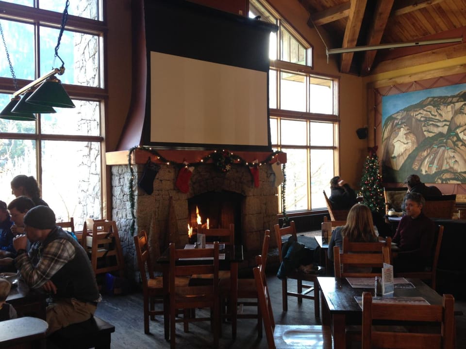 Howe Sound Inn & Brewing Company Inn in Squamish