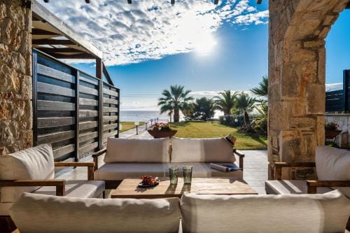 Palmrise Luxury Villas by Travel Pro Services - Nea Skioni Halkidiki Hotel in Halkidiki