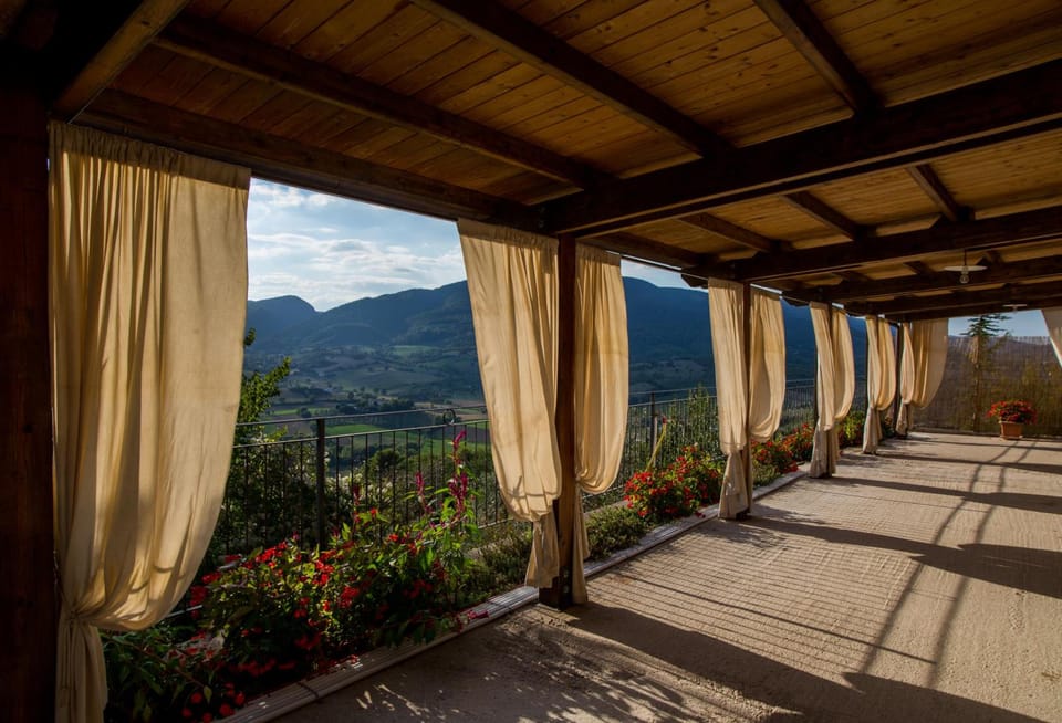Il Castello Di Perchia Hotel in Umbria