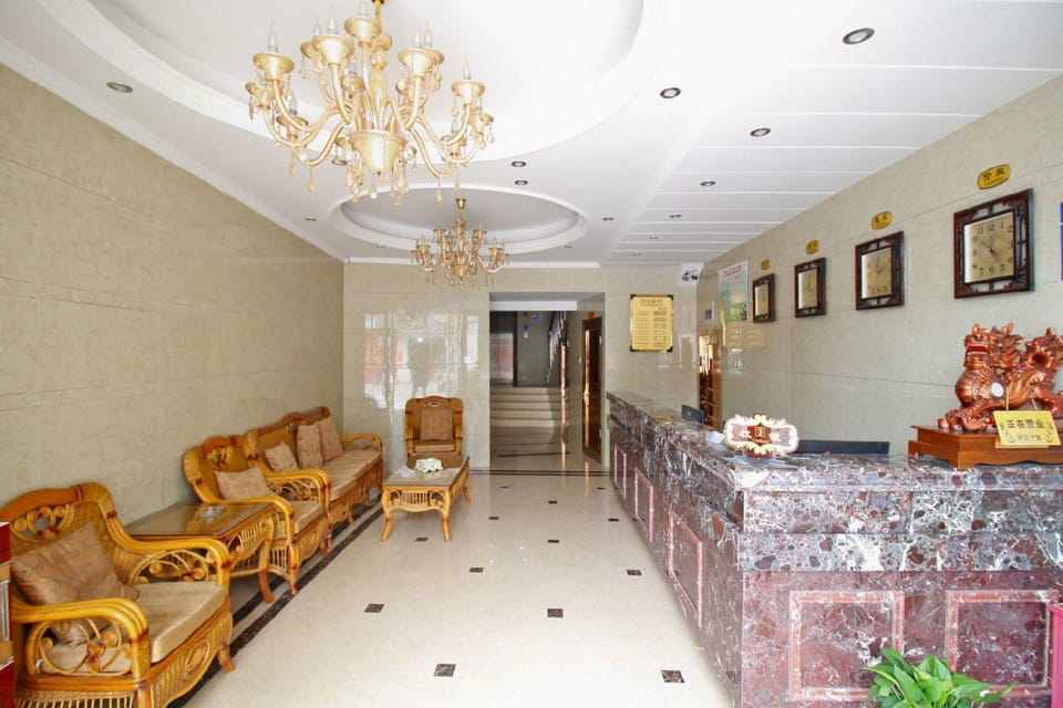 Tianchi Business Hotel (Sanhe Ancient Town) Hotel in Jiangsu