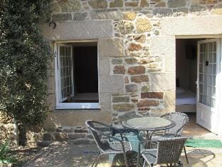 Hotel Les Sternes Perros Guirec - Lannion Hotel in Louannec