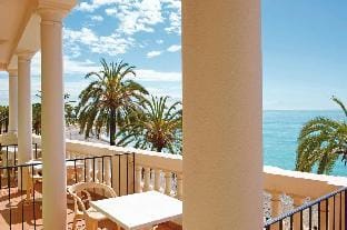 Balmoral Hotel in Menton