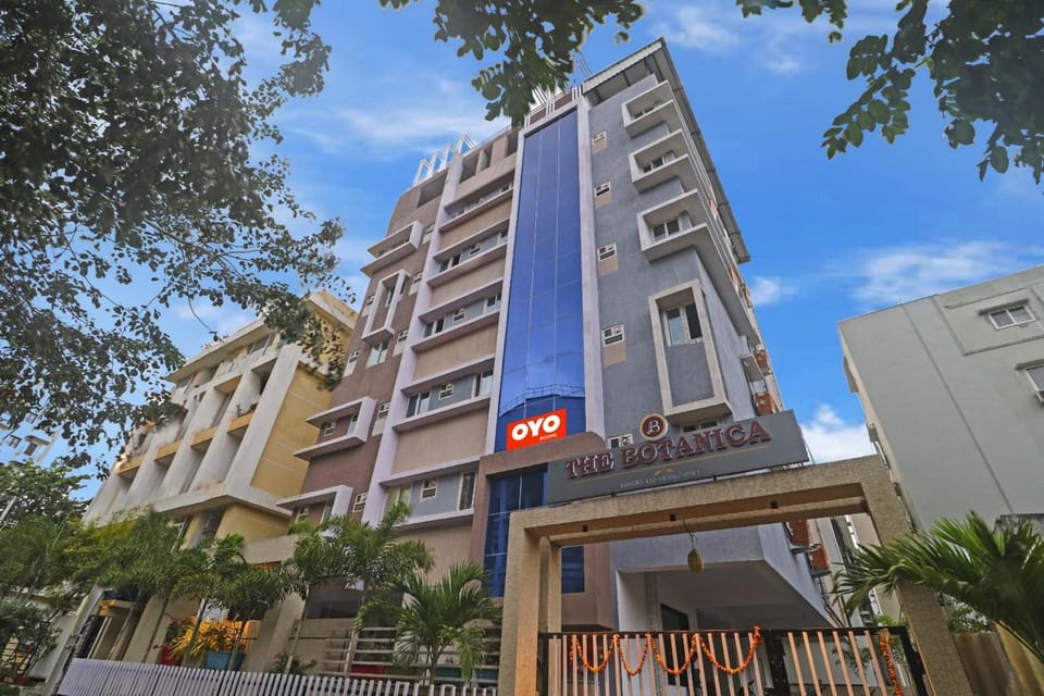 Hotel O The Botanica Grand Hotel in Hyderabad