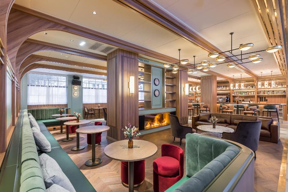 Bar/lounge