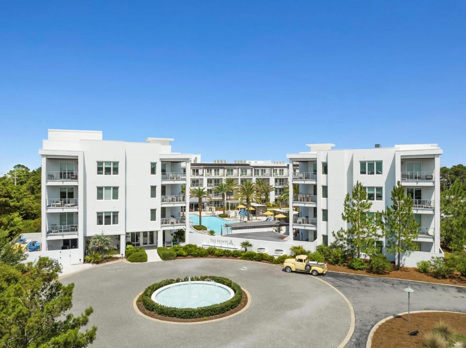 The Pointe on 30A by Panhandle Getaways Hotel in Inlet Beach