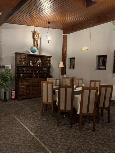 PENSIUNEA UNO Hotel in Timisoara
