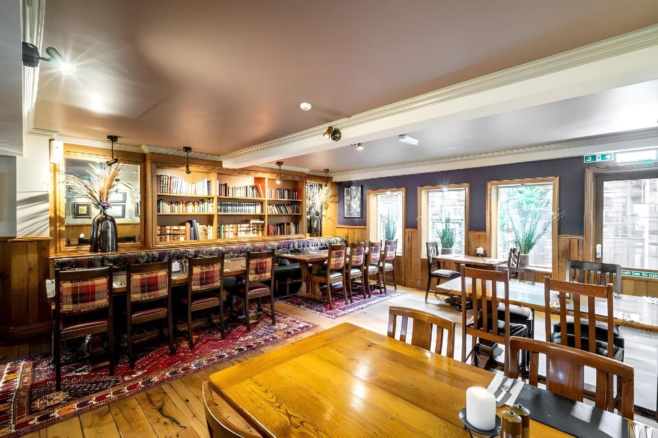 The Bear's Paw Hotel in England
