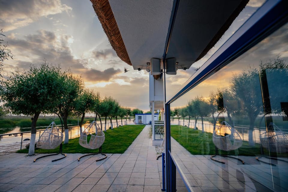 WPO - WILD PIKE OASIS Hotel in Romania