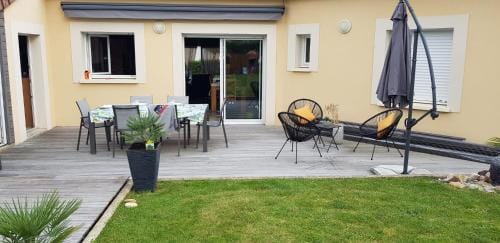 Location 24 heures du Mans auto Hotel in Centre-Val de Loire