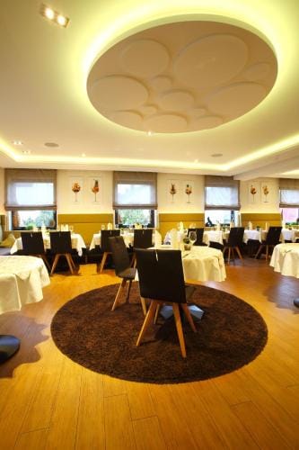 Weingut Matthias Dostert / Culinarium Hotel in Trier-Saarburg