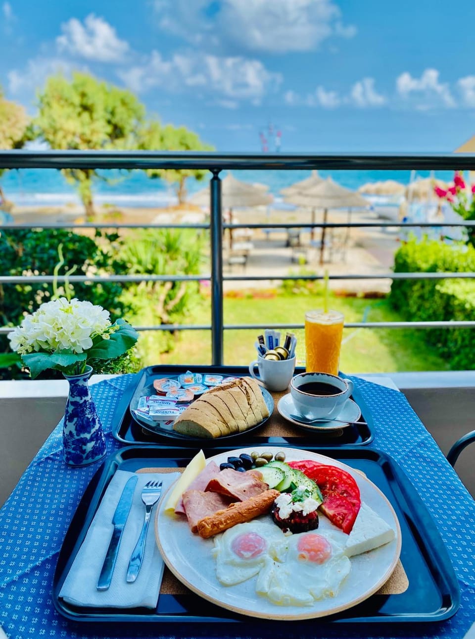 Katerina Seaside Studios Apartment hotel in Platanias