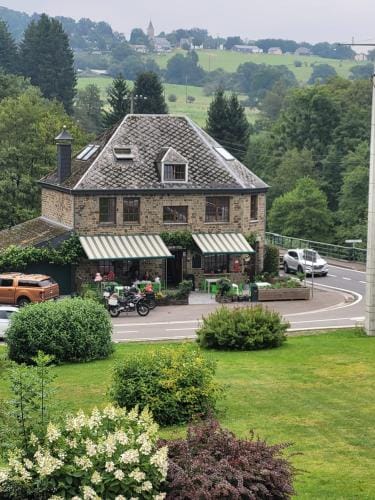 Auberge au pont de Villettes Hotel in Vielsalm