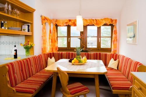 Dachstein West Hotel GmbH-Kirchenwirt Russbach Hotel in Salzburgerland