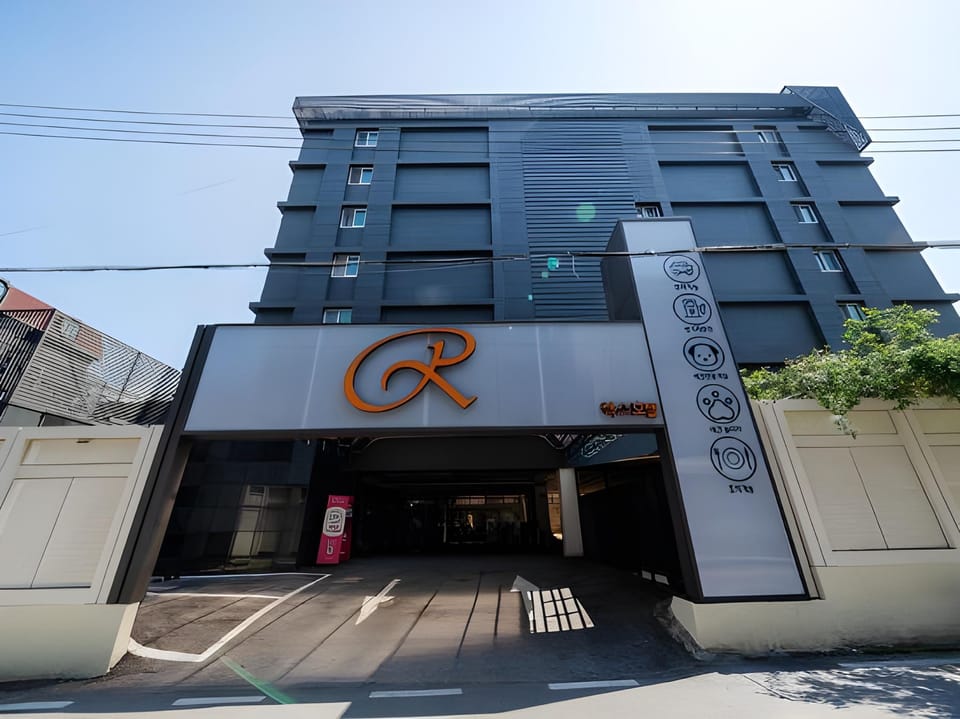 Rex Hotel Cheonan Motel in South Korea