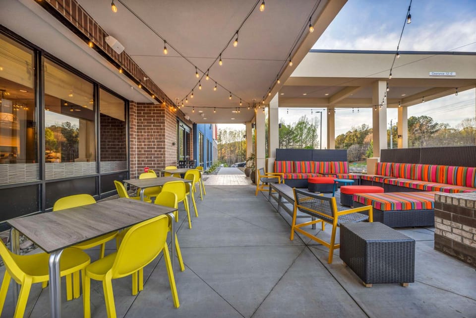 Home2 Suites by Hilton Raleigh West Lenovo Center Hotel in Cedar Fork