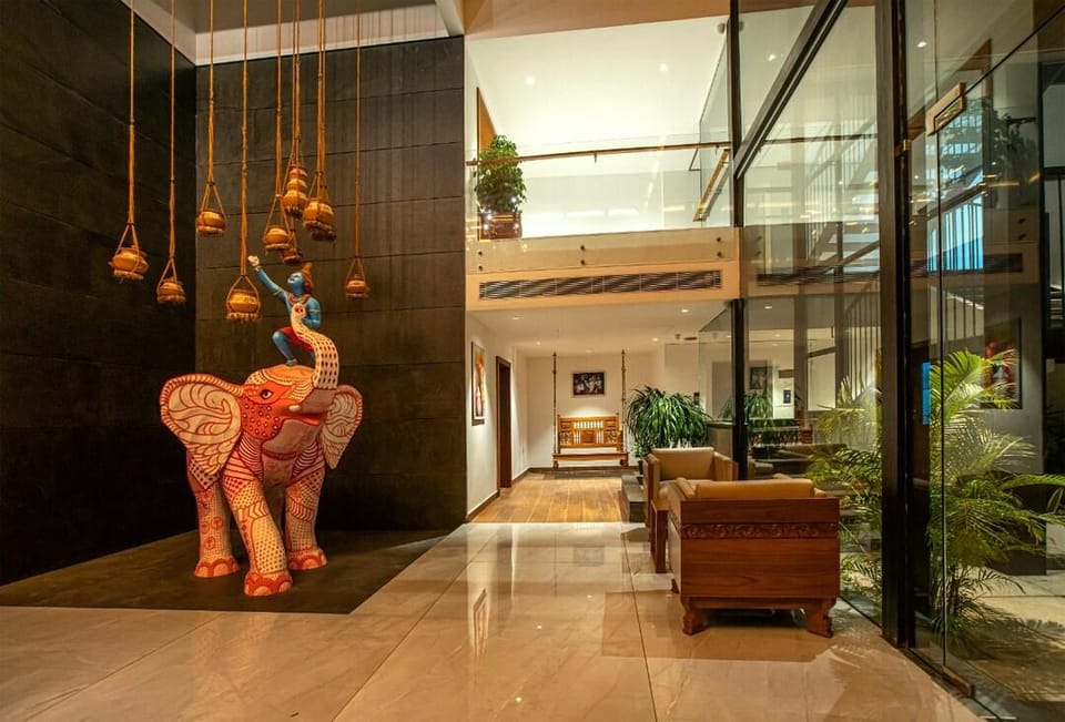 Harivaram Yuga Hotel in Kerala