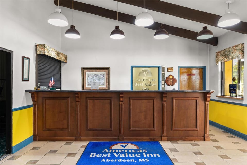 Americas Best Value Inn & Suites Aberdeen Hotel in Mississippi