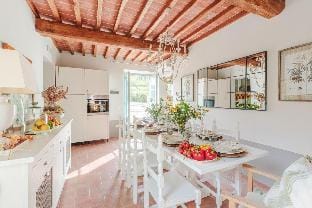 Villa Veranda in Lamporecchio Hotel in Emilia-Romagna