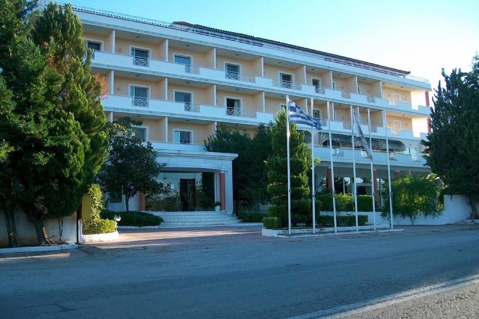 Hotel Philippos Livadeia Hotel in Euboea
