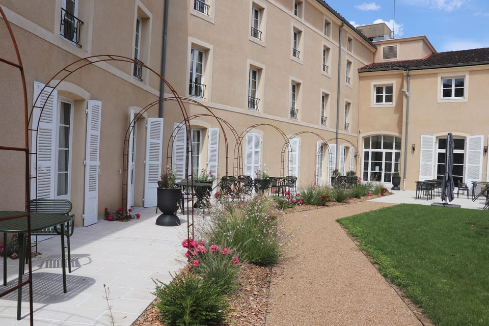 Hotel Le Prieure Hotel in Paray-le-Monial