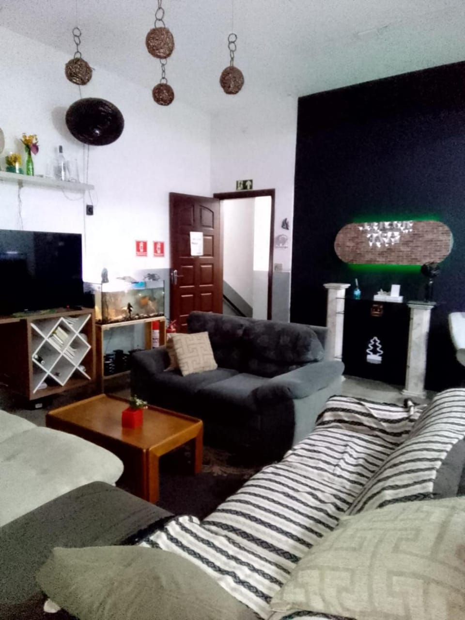 Shared lounge/TV area