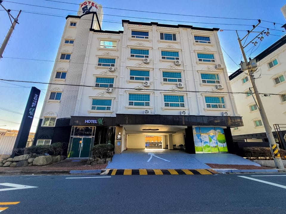 Yeosu Rest Hotel Motel in South Korea