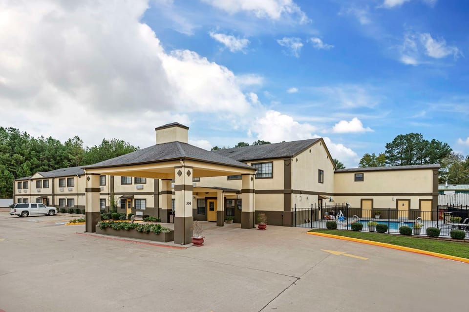 Best Western Pineywoods Inn Hotel in Arkansas