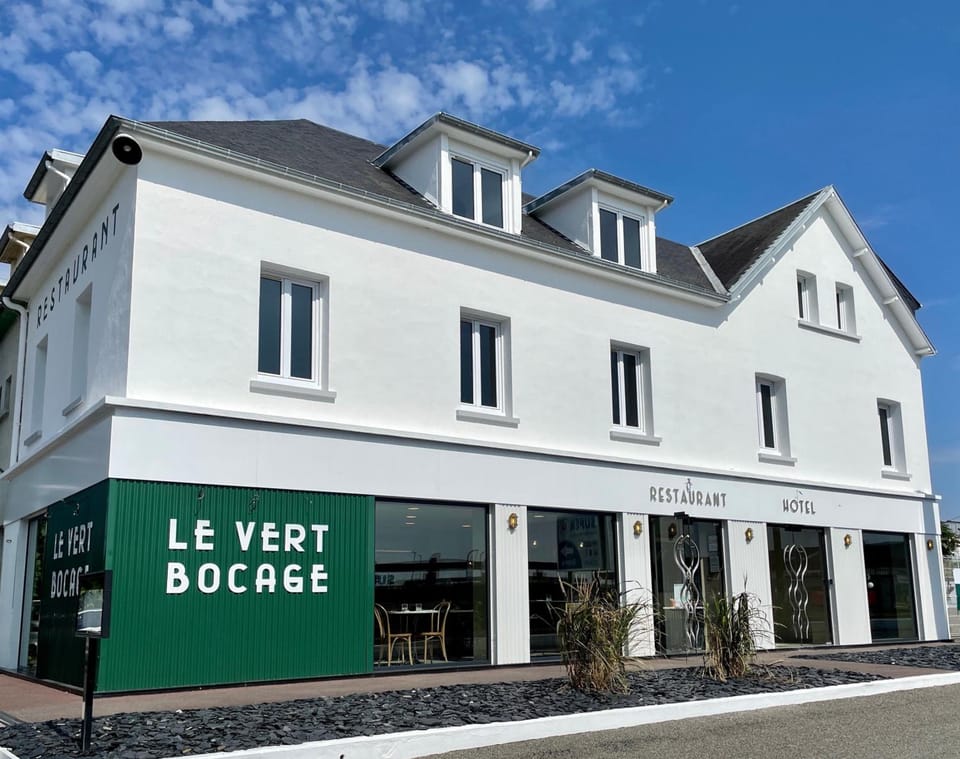 Le Vert Bocage Hotel in Normandy