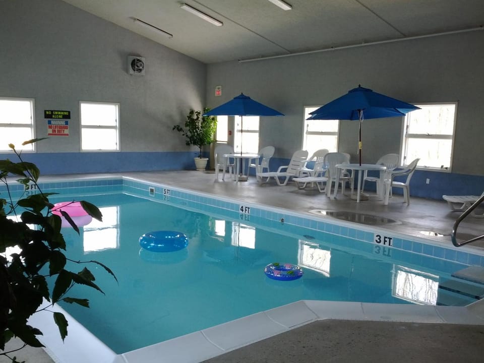 Brook Pointe Resort Hotel in Indiana