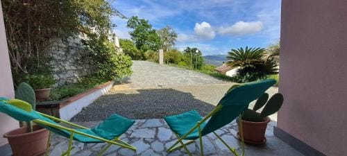 Casa La Civetta - visita Sestri Levante e le Cinque Terre Hotel in Casarza Ligure