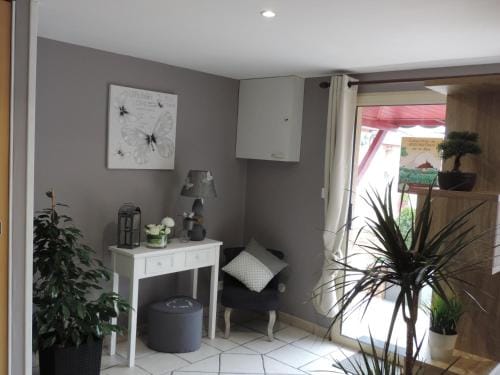 Chambres d'Hotes La Maison Neuve Hotel in Brittany