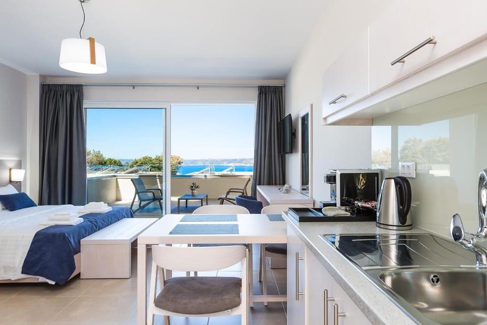 Sun&Sea Plus Resort Hotel in Crete