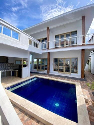 Rumah kita Hotel in North Kuta