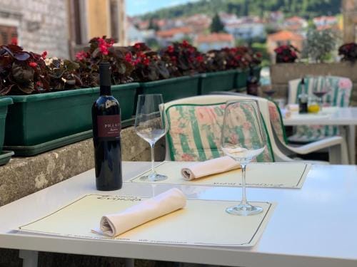 Residence Bella Hotel in Stari Grad
