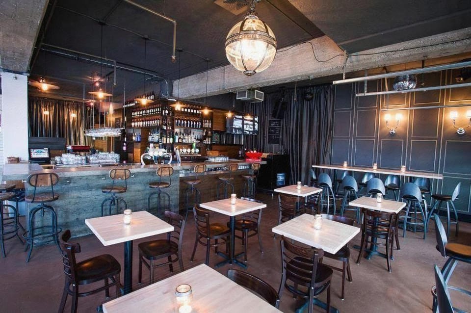 Le Deville par G5 Hotel in Rouyn-Noranda